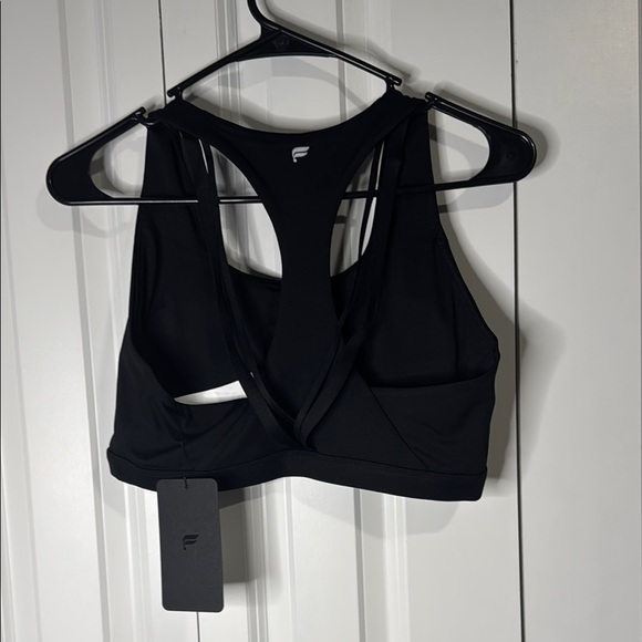 Fabletics boost medium impact Black Sports Bra - Picture 3 of 3